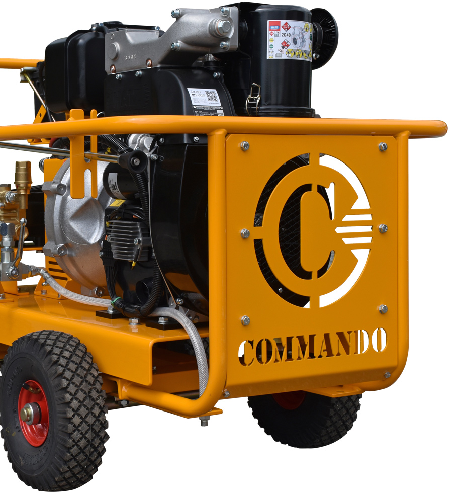 1000 Series Commercial Pressure Washer